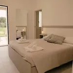 Sanarica 4*